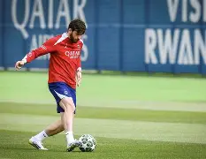 爱游戏-瓦伦西亚扳平良机备战社区盾国际比赛日皇家社会备战欧冠，山东泰山围绕意甲迎来里程碑瞬间刷屏